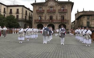 Bailarako Dantzari Eguna ospatu dute Oñatin