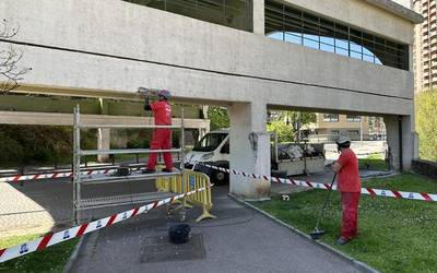 Union Cerrajerako arkua konpontzen hasi dira