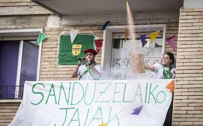 Udalak ezarritako trabak gaindituta ostiralean hasiko dira Sanduzelaiko jaiak