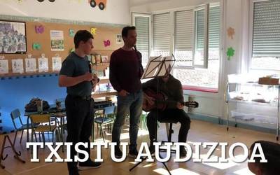 Txistu audizioaren ondoren, gaur gitarra klasikokoa