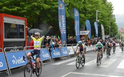 Demi Volleringek irabazi du Amurrion amaitutako Euskal Itzulia Women-eko etapa