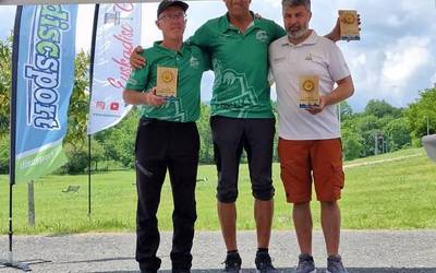 Baxi Basajauna taldekoak podiumera igo dira Lekunberriko disc golf proban