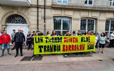 Lanuzteak eta mobilizazioak Gasteizko tranbian, "lan txanda duinen" alde