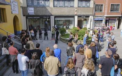 Getxophotoren bisita gidatuak euskaraz: oinez, bizikletaz, egunez zein gauez