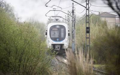 Euskotrenek tren-zerbitzuan aldaketak iragarri ditu zapaturako