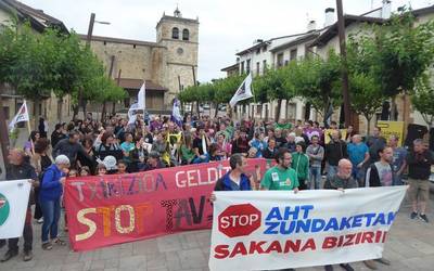 Zundaketekin AHTko lanak bertan direla gaztigatu dute