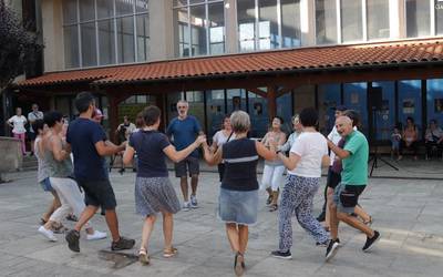 Iraileko bigarren asteburuan festa lehertuko da Gatzagan