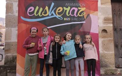 Euskararen Eguna ospatzeko 'online' lehiaketa jarri du martxan Aramaioko Udalak