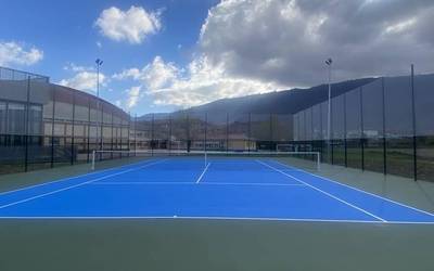 Zelandiko tenis pista berria, bukatuta