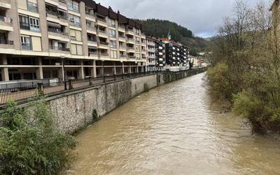 Giro heze eta hotzak jarraituko du egunotan