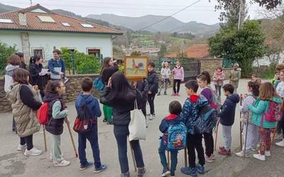 Arrankudiaga-Zolloko auzoetara eraman dute haurrek Eguen Zuri ospakizuna