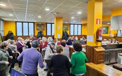 Sunbillako Arkupeak elkarteko bazkideen besta ospatu zuten igandean