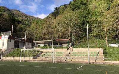 Jarleku berriak futbol zelaiko harmailetan