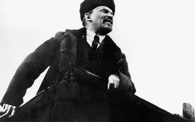 Vladimir Il'ich Lenin, Memoriaren txokoan