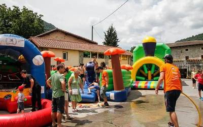 Erretes Lantenoko beste herritar batzuek antolatuko dituzte herriko jaiak, baina uztailaren 22an