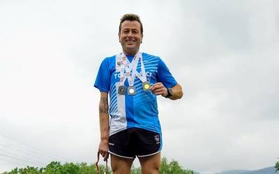 Alberto Rebollok urrezko domina bat eta zilarrezko bi lortu ditu Euskadiko Master Atletismo Txapelketan