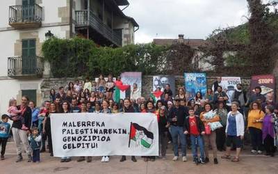 Palestinaren aldeko elkartasun egunak jende aunitz bildu du Iturenen