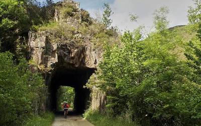 Bidasoko Bide Berdea Elizondoraino luzatuko dute