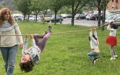 Slackline saioarekin hasi da Kukuarri Astea