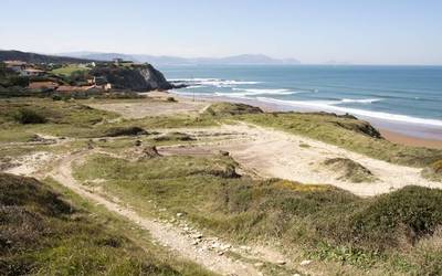 Peña Txuri Klubak bertoko surf txapelketa antolatu du maiatzaren 25erako, Sopelan