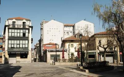 Gazte bat labankadaz hil dute Algortan, eta bost adingabe atxilotu dituzte