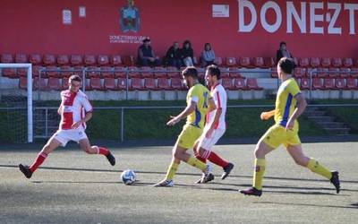 Haurrentzako futbol torneoa antolatu du iganderako Doneztebeko futbol taldeak