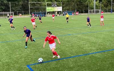 Donosti Cup futbol txapelketaren lehen partidak jokatu dituzte San Juan zelaian