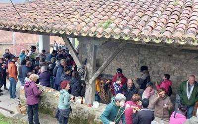 [EGITARAUA]: Emakume artisauen azoka, erromeria eta tortilla txapelketa Gazteluko jaietan