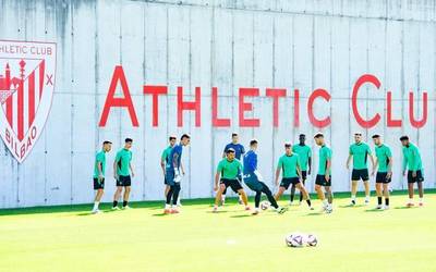 Athletic-ek Oier Gastesi lotu du