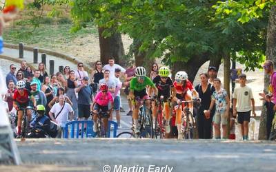 Ane Berastegi Emakumezkoen Iruñerriko podiumera igo zen