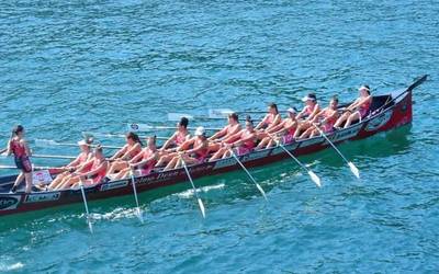 Zumaiak ezin izan ditu errepikatu Zarautzen aurreko estropadetako emaitza onak