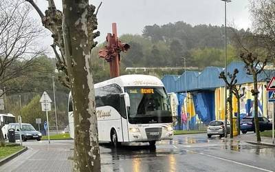 Renfek autobusen 20 zerbitzu antolatu ditu Urduña eta Amurrio artean azpiegituran obrak egingo direlako