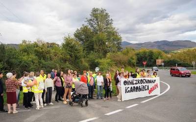 Nafarroako Arartekoak Lekarozko igarobide eskakizunaren berri eman dio gobernuari