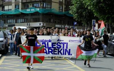 Palestinarren kontrako genozidioa gelditzea eskatzeko mobilizazioak egingo dituzte eskualdean gaur arrastian