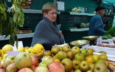 Durangaldeko 12 ekoizlek parte hartuko dute Ermuko San Martin eguneko azokan