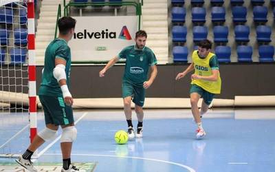 "Garrantzitsuena lehen mailari eustea da, munduko liga onenean jarraitzea"