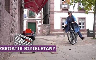 [BIDEOA] Egunerokoan bizikleta erabiltzen duten sei baztandarren bizipenak bildu ditu Talde Ekosozialak