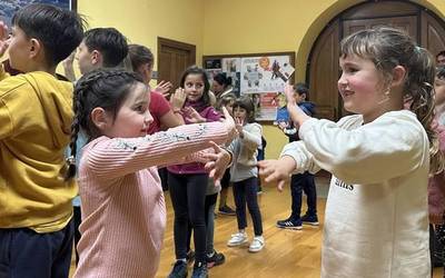 Eguberrietako tailerrak antolatu dituzte Areson, Aranon eta Goizuetan