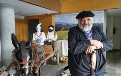 “Zuk sinesten baduzu Olentzero zarela, besteek ere bai”