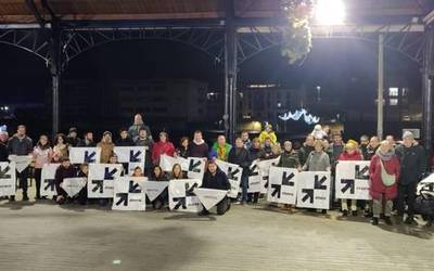 Autobus zerbitzua eskainiko dute Bilboko manifestaziora joateko