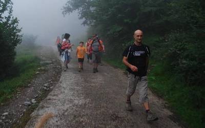 Añesetik Gorobelera doan bidean zementua jartzen hasiko dira bihar