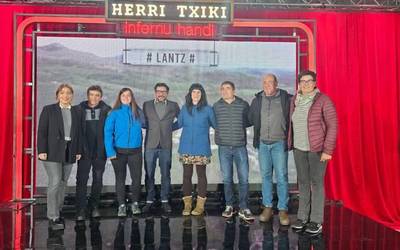 Lantz, Herri Txiki Infernu Handin