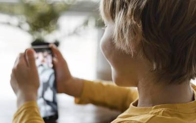 EHUko WebLearner taldeak beraien ikerketan parte hartzeko deia egin die familiei