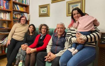 "Palestinara begira jarraitu behar dugu"