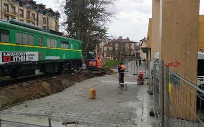 Frontoi txikia egiteko lanak hasi dira