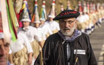 «Inauteriak gauza ederra dira, barrenean eramaten ditut»