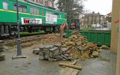 Udaberrirako erabilgarri izanen da frontoi txikia
