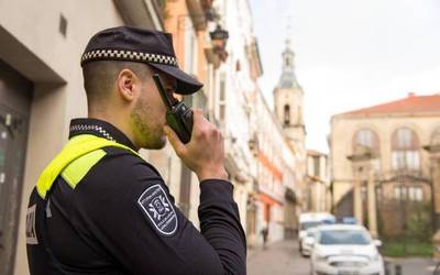 Udaltzainen 23 lanpostu betetzeko lan eskaintza publikoa iragarri dute