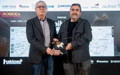 Oroibidea webguneak Interneteko Komunikazio Proiektu onenaren Argia Saria jaso du
