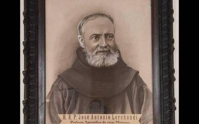 Aita Lertxundi fraide oriotarra santu izendatzeko bidea hasi dute